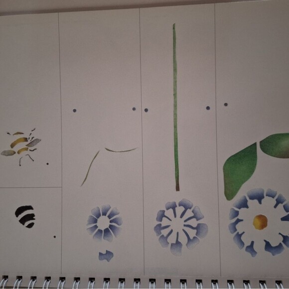 Country Stenciling Easy, Beautiful Designs for Your Home, Stencils Included - Picture 8 of 9